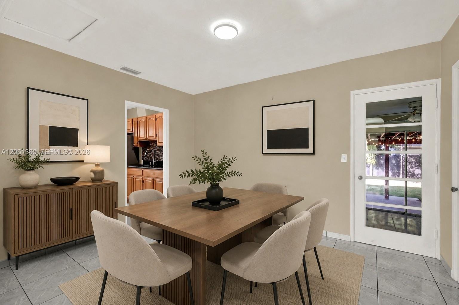 1015 Cortez Street — photo 4