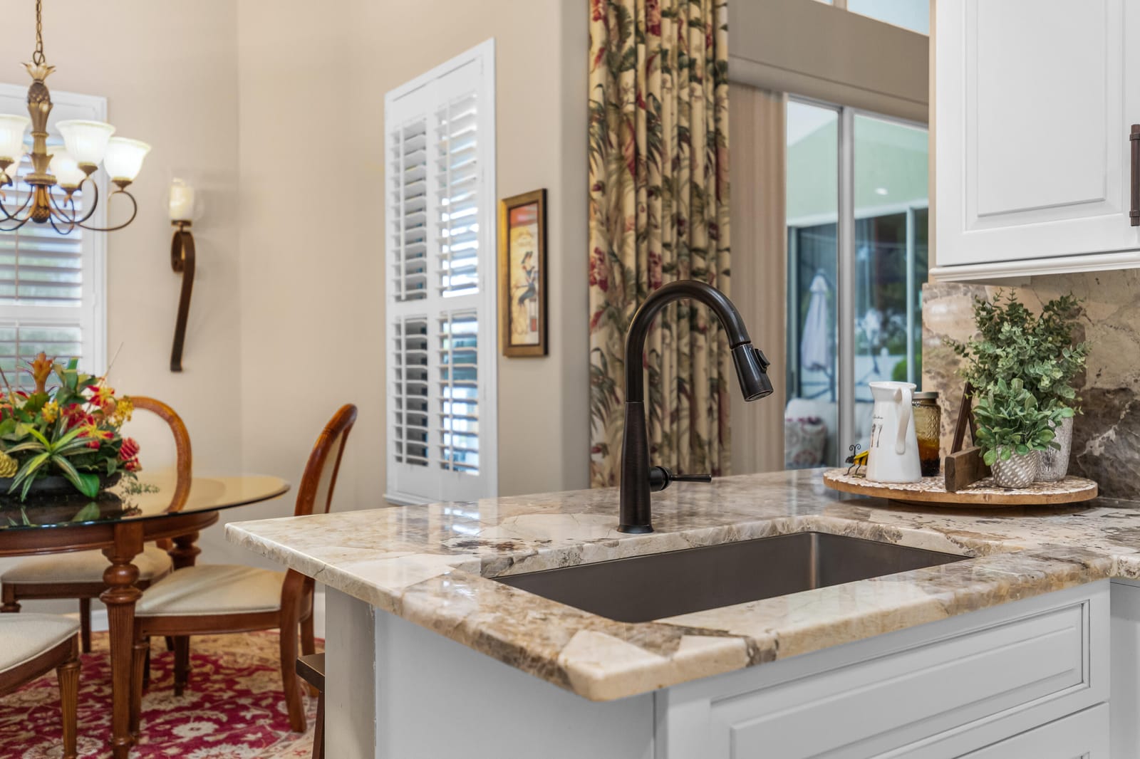 210 CHAMPAGNE Court SW, Vero Beach, FL 32968 photo 21