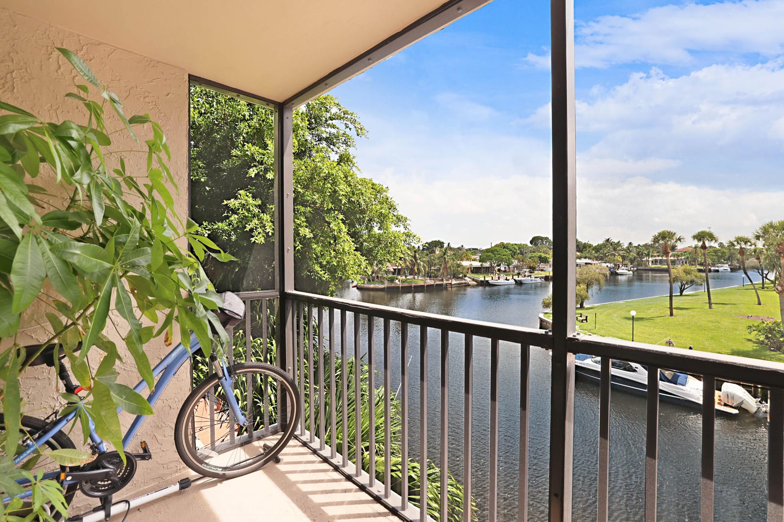 8 Royal Palm Way 3010, Boca Raton, FL 33432 photo 22