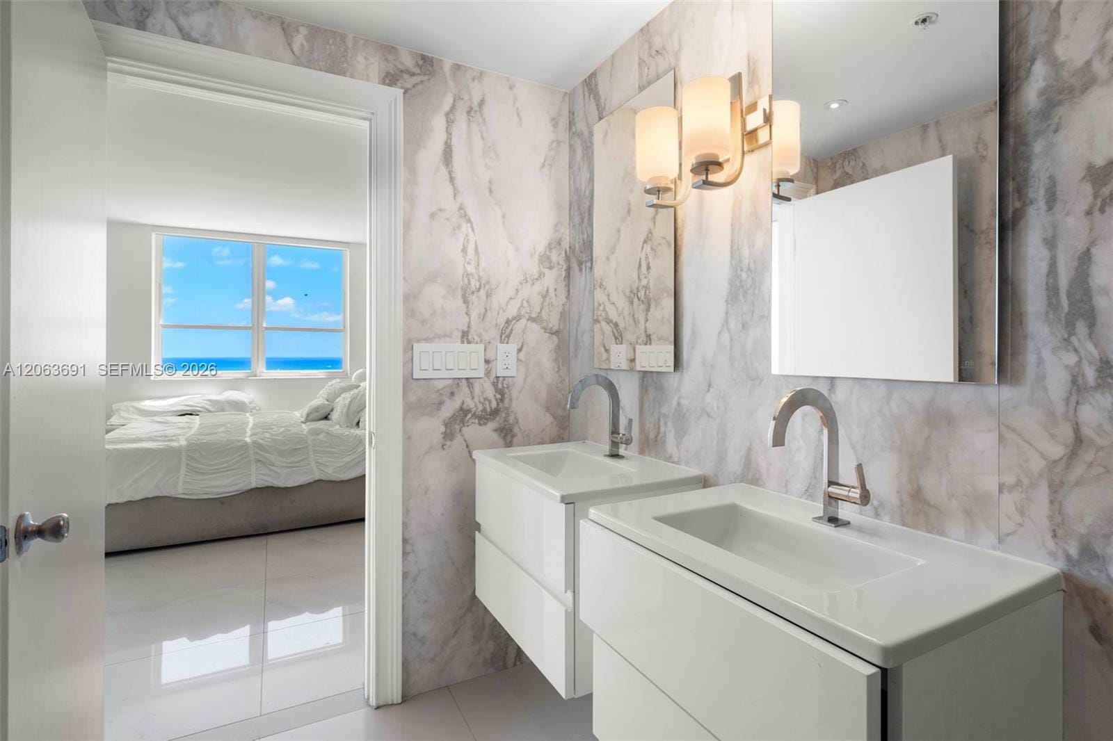 90 Alton Road PH3209, Miami Beach, FL 33139 photo 13