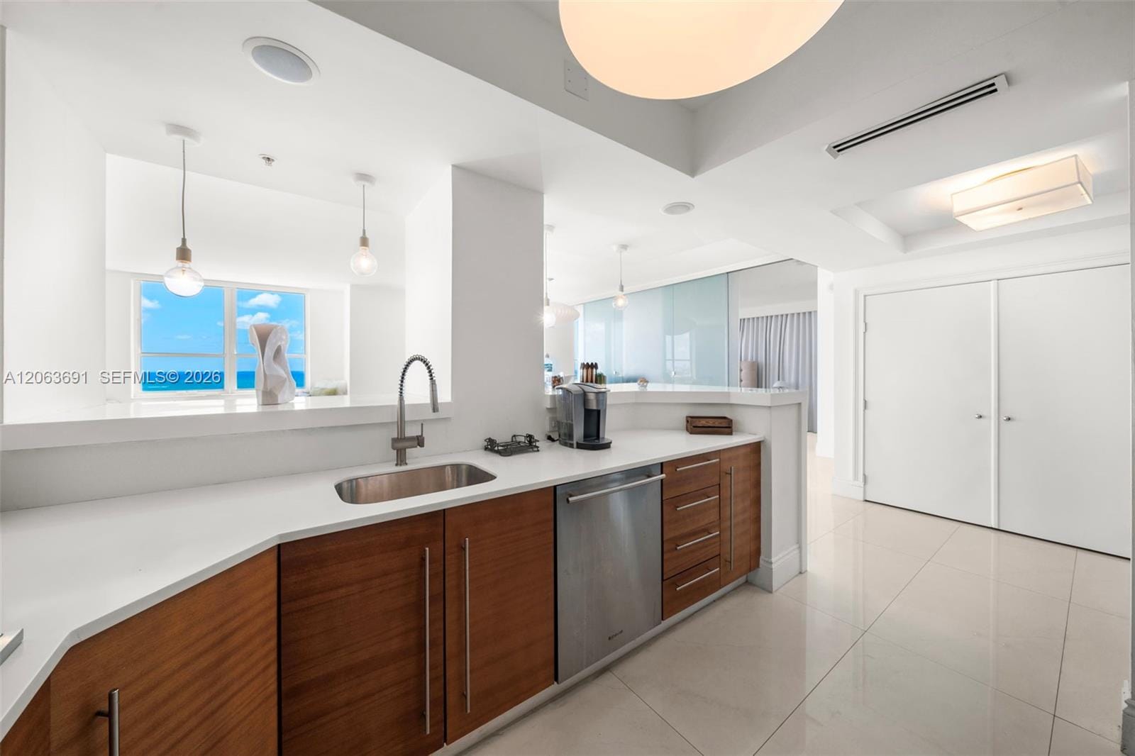 90 Alton Road PH3209, Miami Beach, FL 33139 photo 5