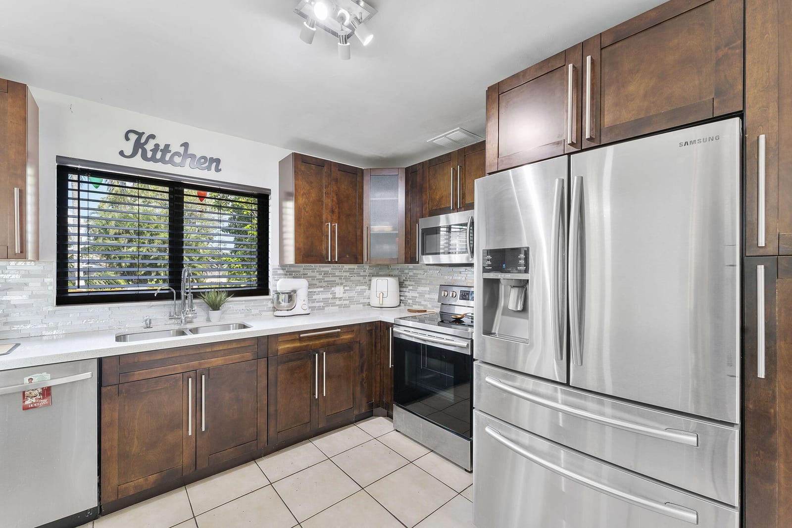 400 NW 98TH Avenue, Pembroke Pines, FL 33024 photo 14