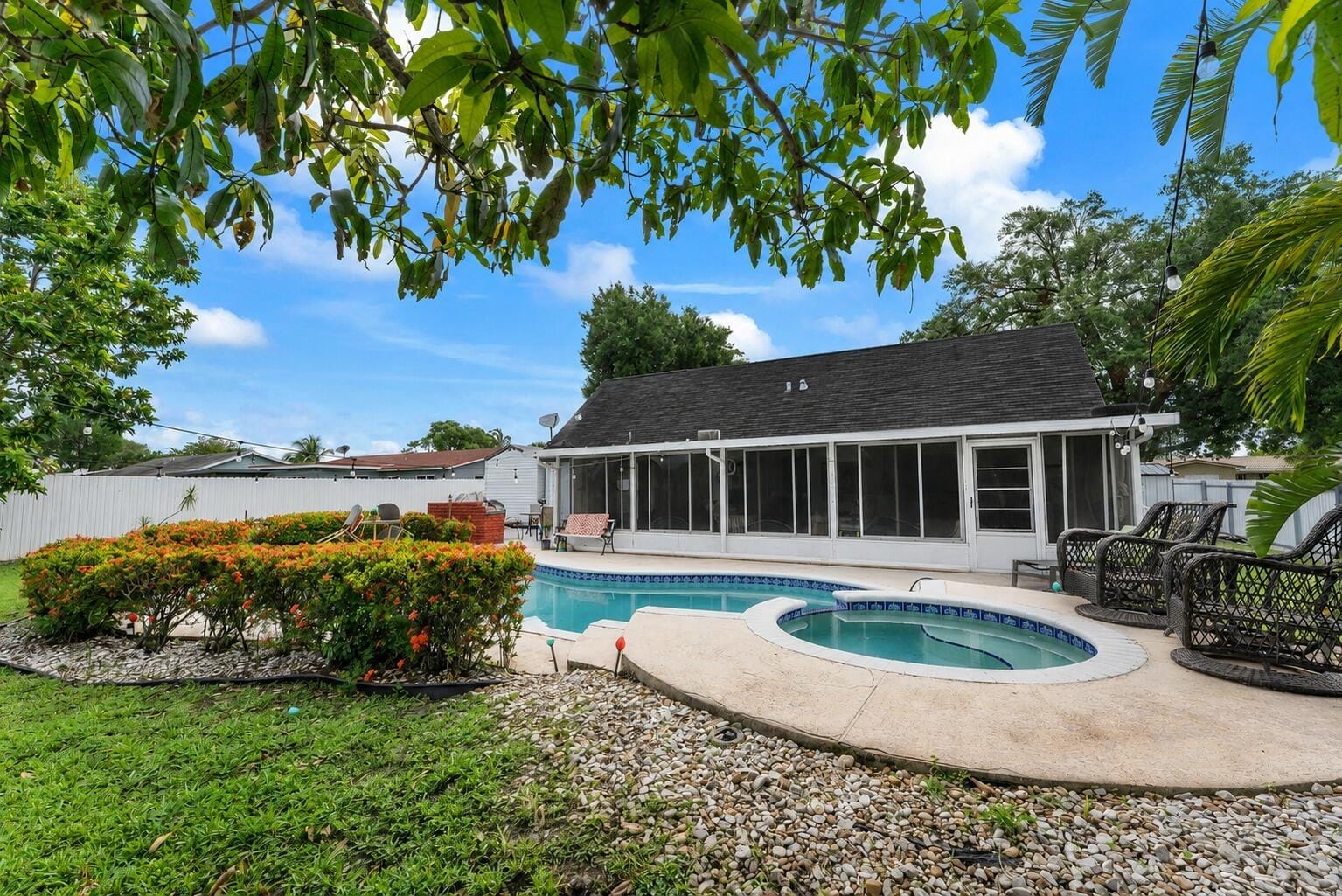 400 NW 98TH Avenue, Pembroke Pines, FL 33024 photo 30