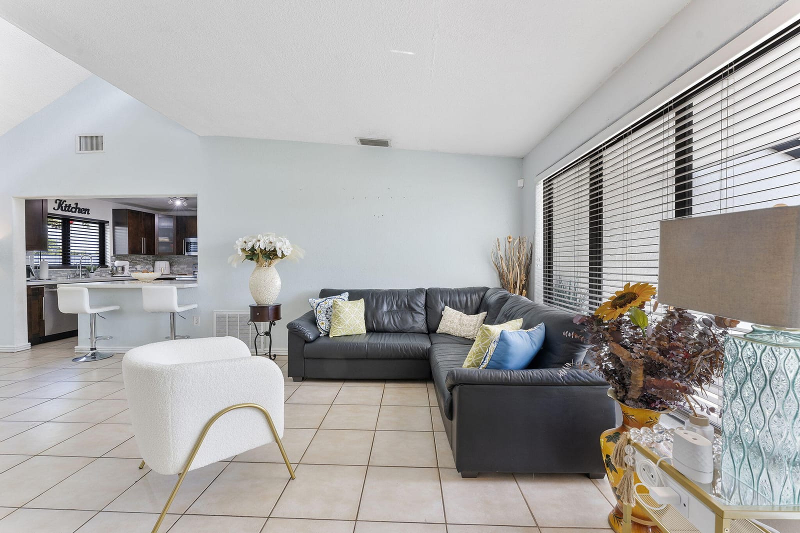 400 NW 98TH Avenue, Pembroke Pines, FL 33024 photo 5