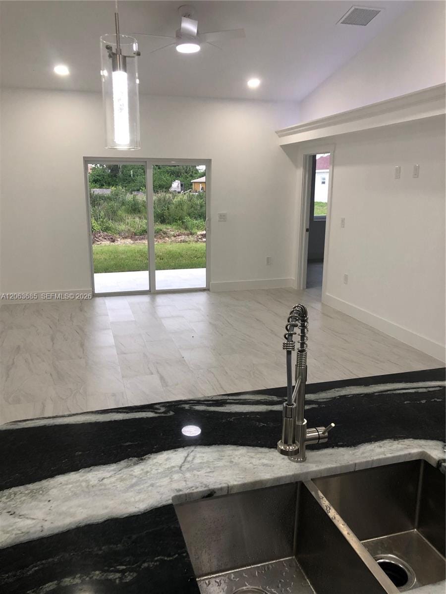 4572/4574 Golfview Boulevard, Lehigh Acres, FL 33973 photo 13