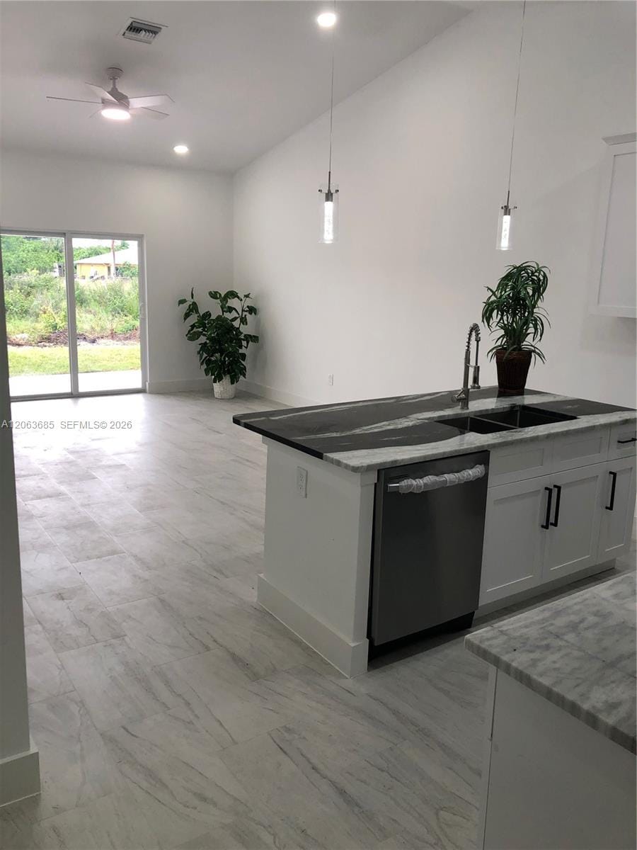 4572/4574 Golfview Boulevard — photo 7