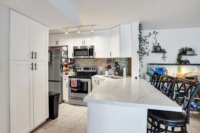 629 Sea Pine Way A1, Pine Ridge North, Greenacres, FL