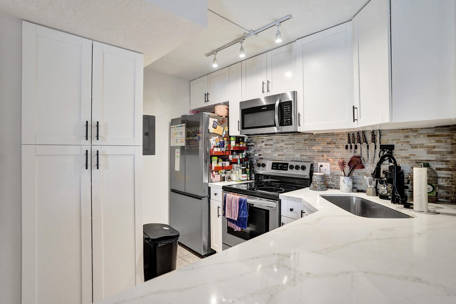 629 Sea Pine Way A1 — photo 8
