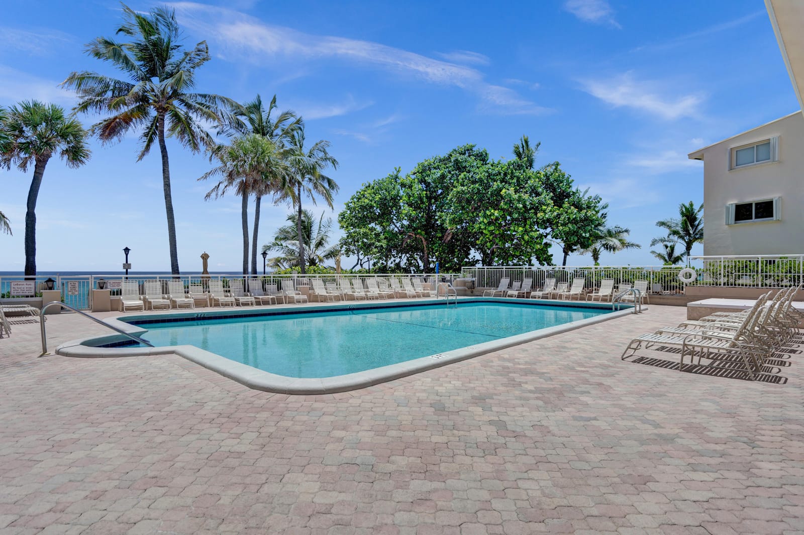 1051 Hillsboro Mile 510e, Hillsboro Beach, FL 33062 photo 21