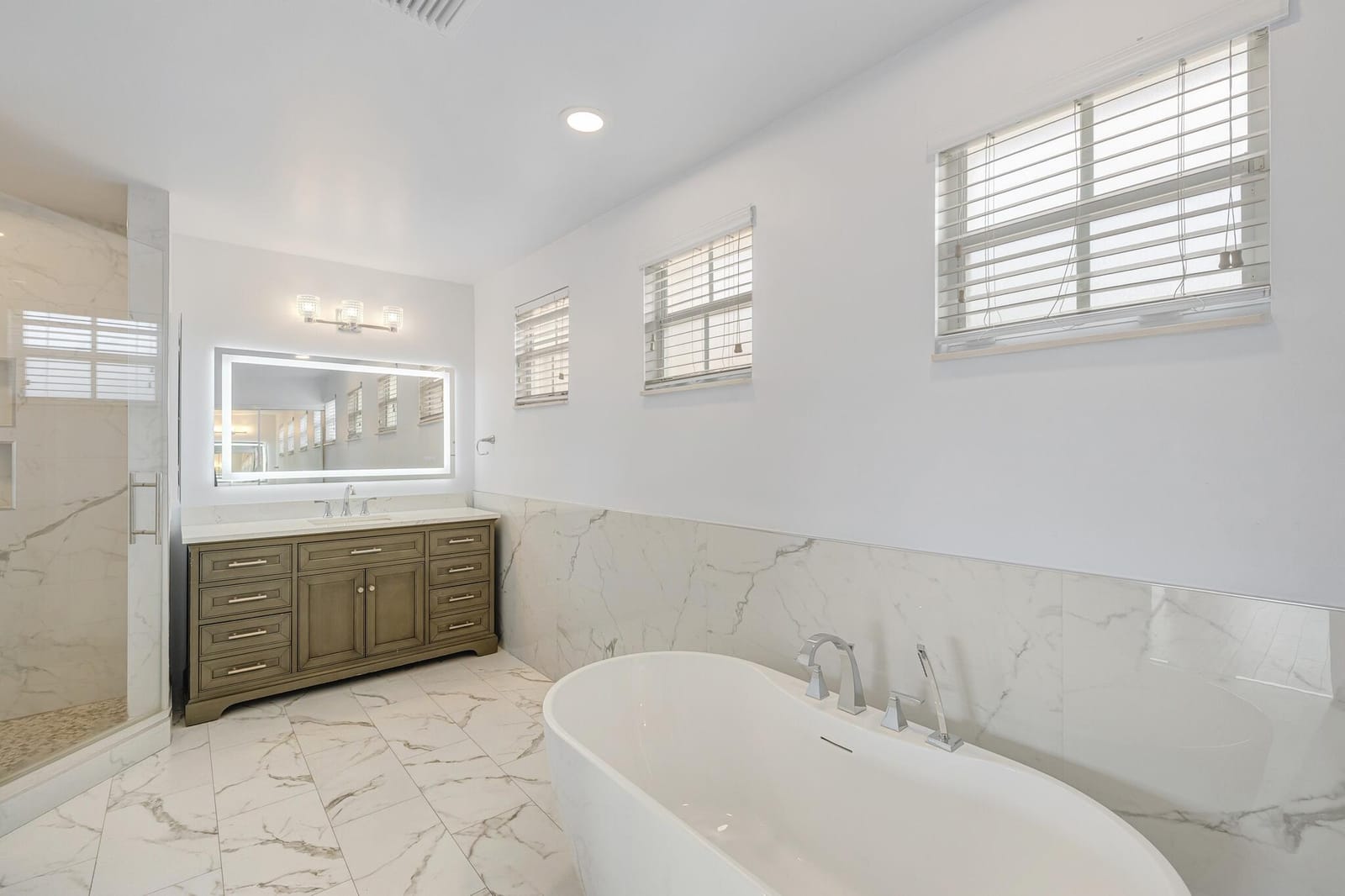 14315 NW 16TH Court, Pembroke Pines, FL 33028 photo 13