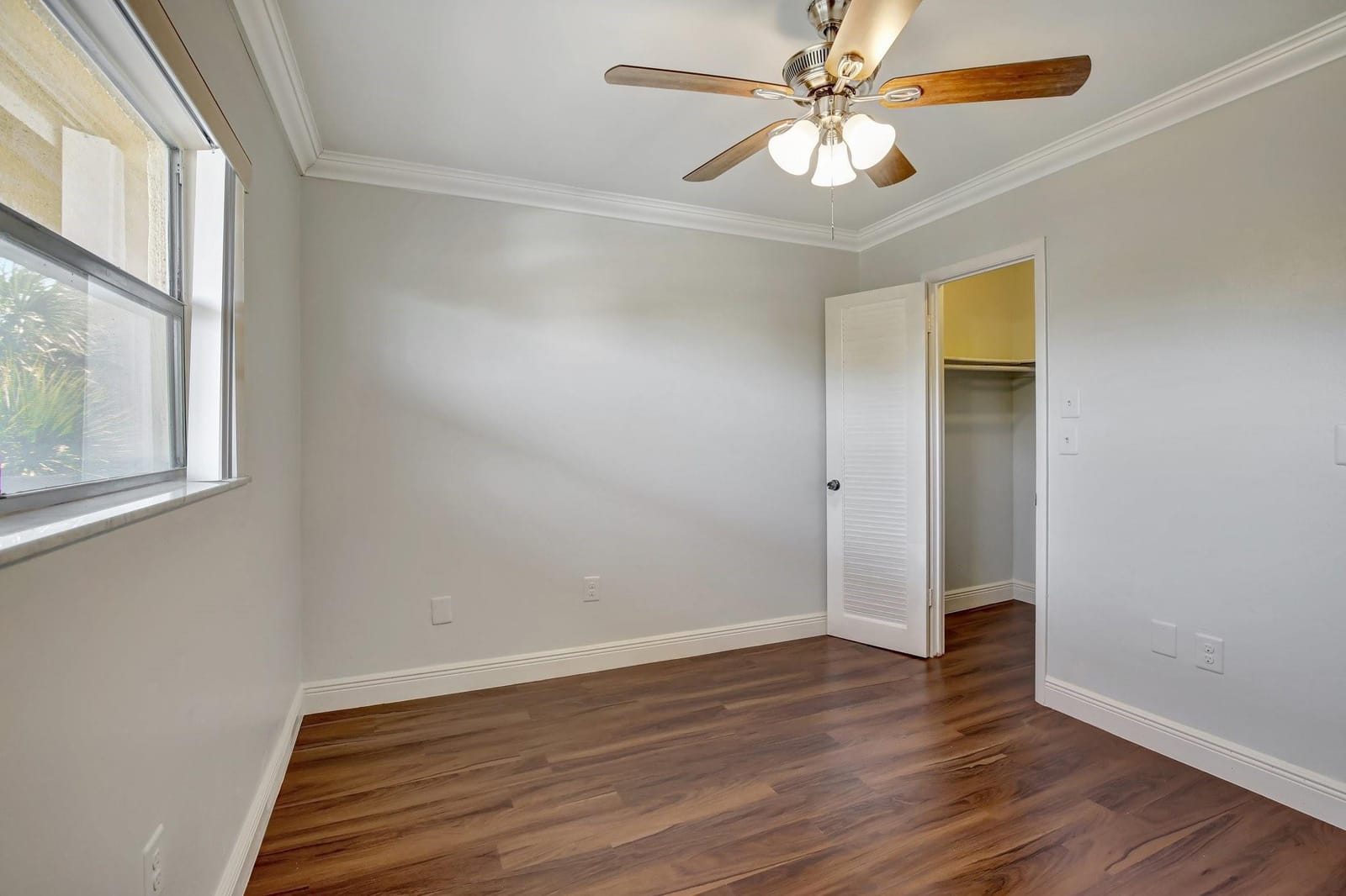 8225 Sunrise Lakes Boulevard 303, Sunrise, FL 33322 photo 28