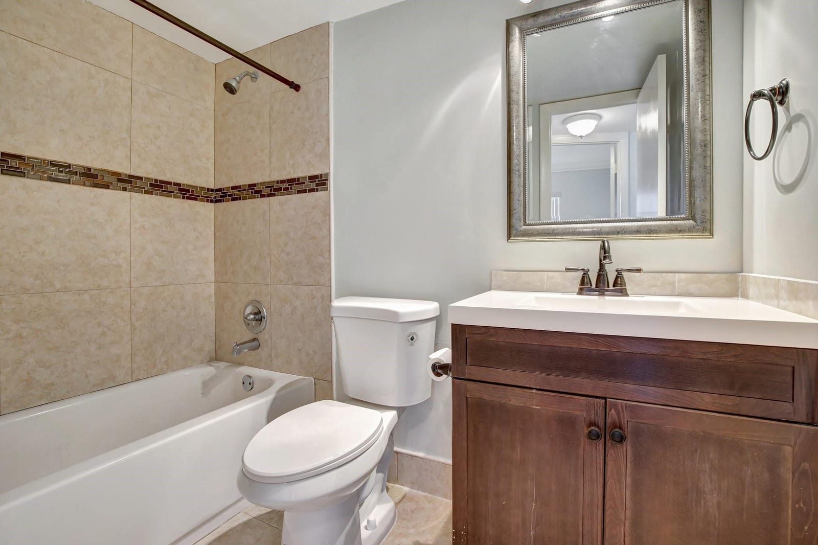 8225 Sunrise Lakes Boulevard 303 — photo 7