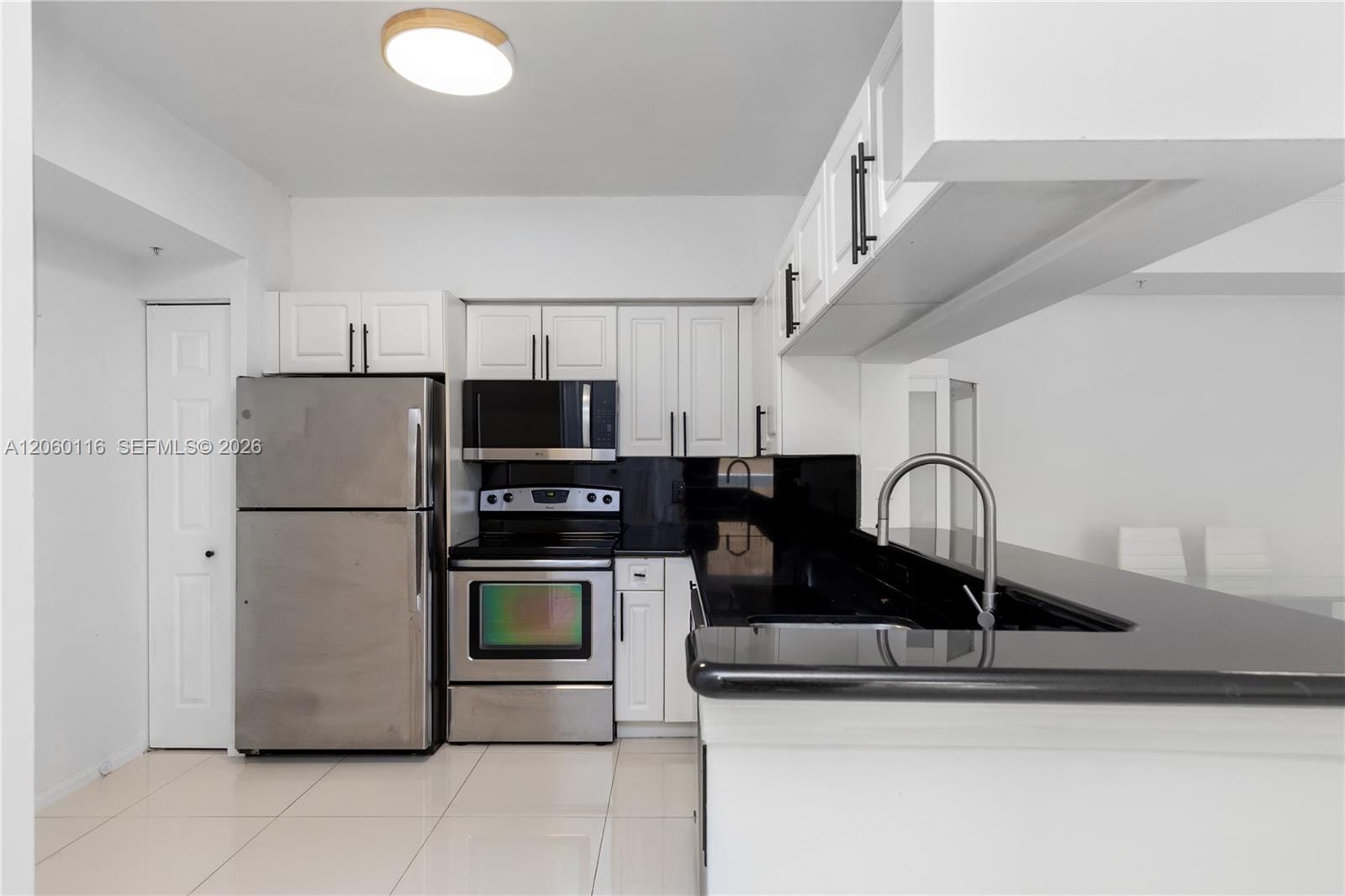 17150 N Bay Road 2320, Sunny Isles Beach, FL 33160 photo 25
