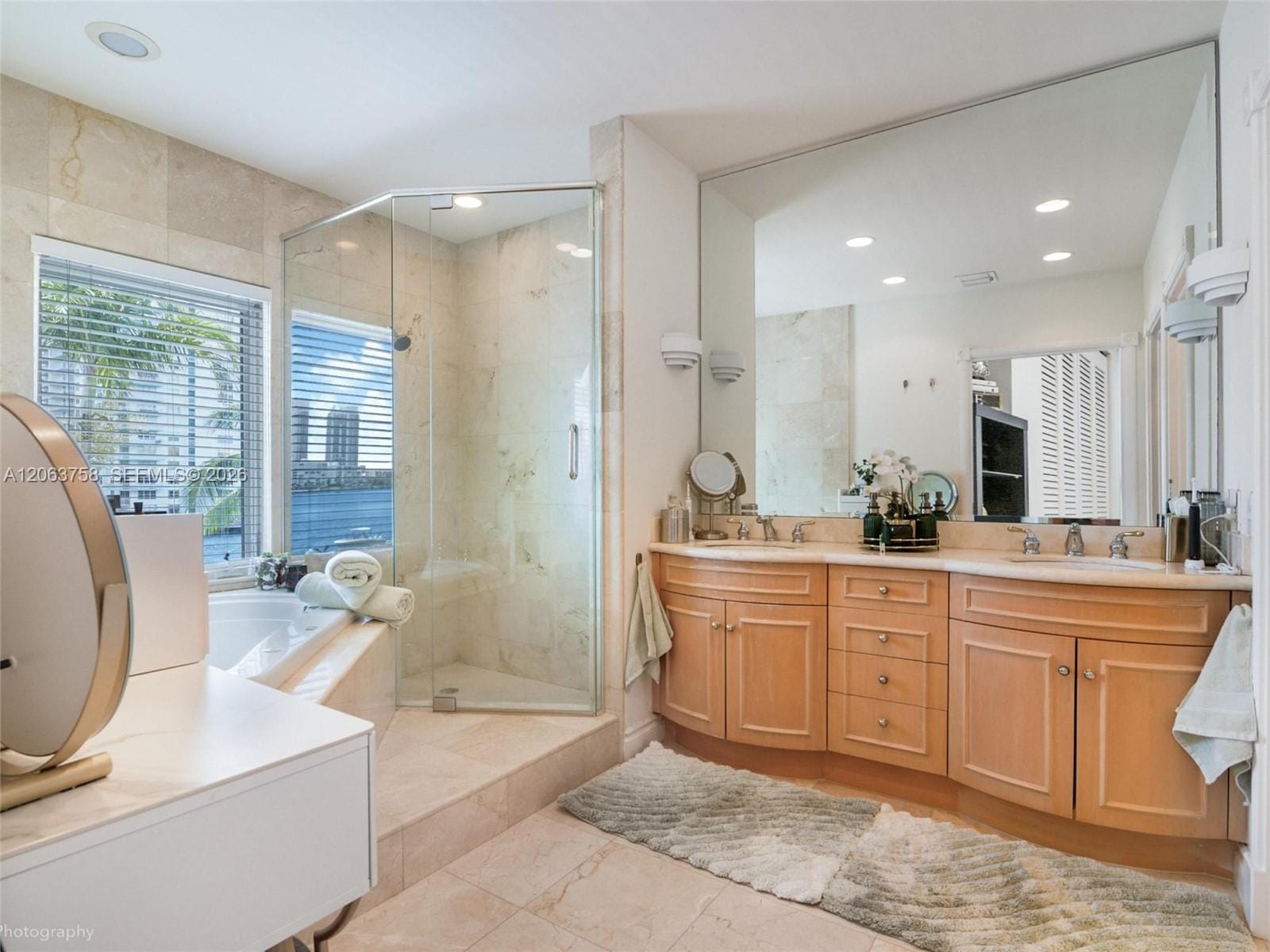3972 NE 171st Street, North Miami Beach, FL 33160 photo 16