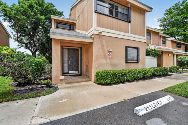 2231 NW 45TH Avenue, Tartan Coconut Creek, Coconut Creek, FL