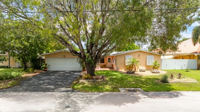 1601 NE 48TH Court, Coral Heights, Oakland Park, FL