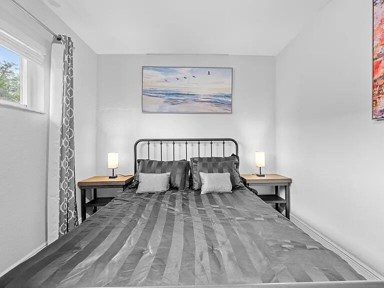 1208 NE 5th Avenue Unit 3 — photo 8