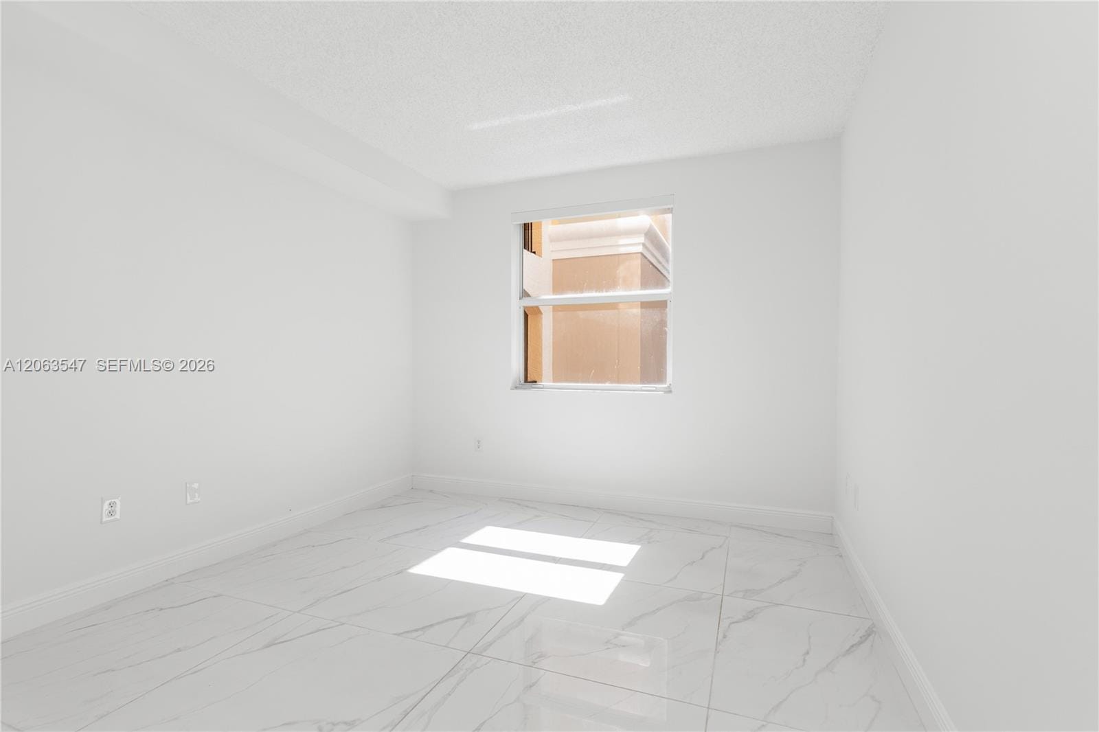17100 N Bay Road 1210 — photo 9