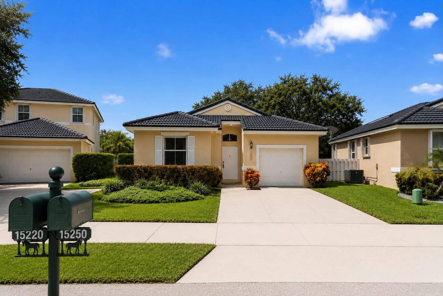 15250 SW 49TH Court