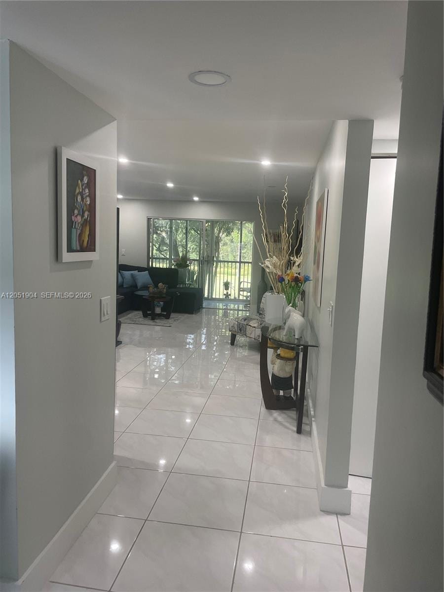 1011 SW 125th Avenue 207M — photo 4