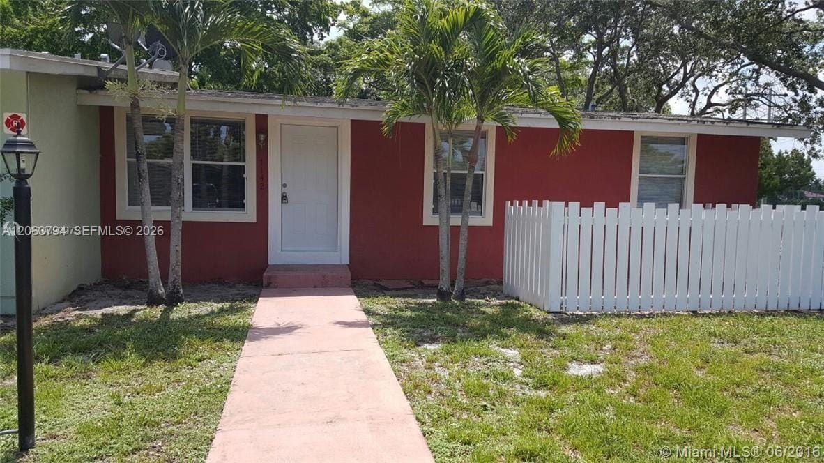 7142 Southgate Boulevard 7142 — photo 2