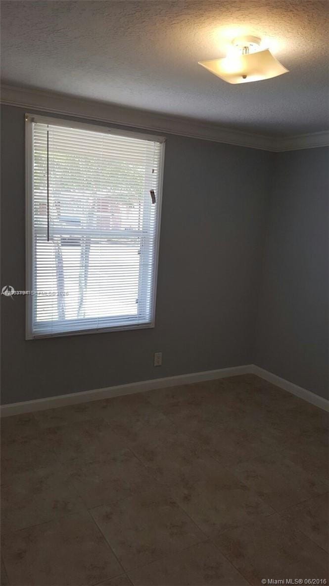 7142 Southgate Boulevard 7142 — photo 9