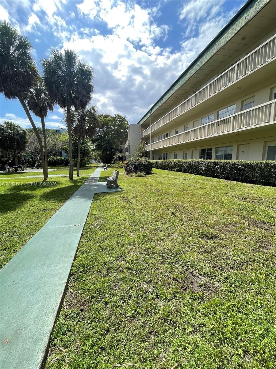 1420 Atlantic Shores Boulevard 130 — photo 3