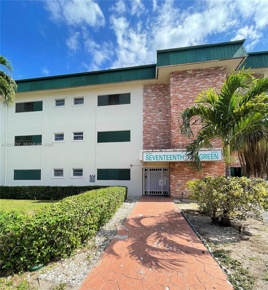 1420 Atlantic Shores Boulevard 130, Hallandale Beach, FL 33009 photo 18