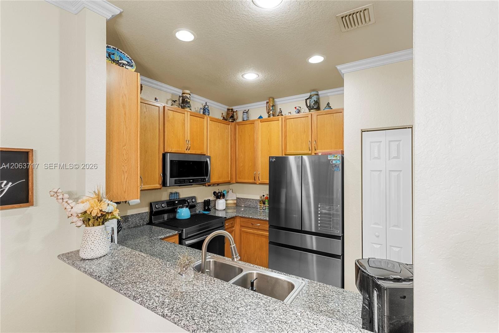 9052 Plymouth Place 9052 — photo 10