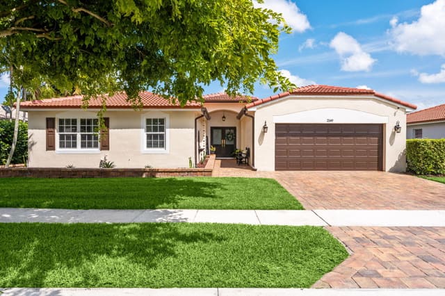 2149 SW 119th Avenue, sold in Villages Of Renaissance, Miramar, FL