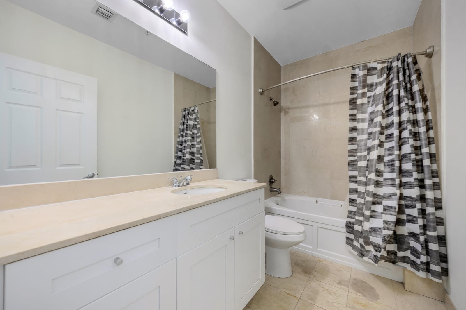 2100 VAN BUREN Street 206, Hollywood, FL 33020 photo 17
