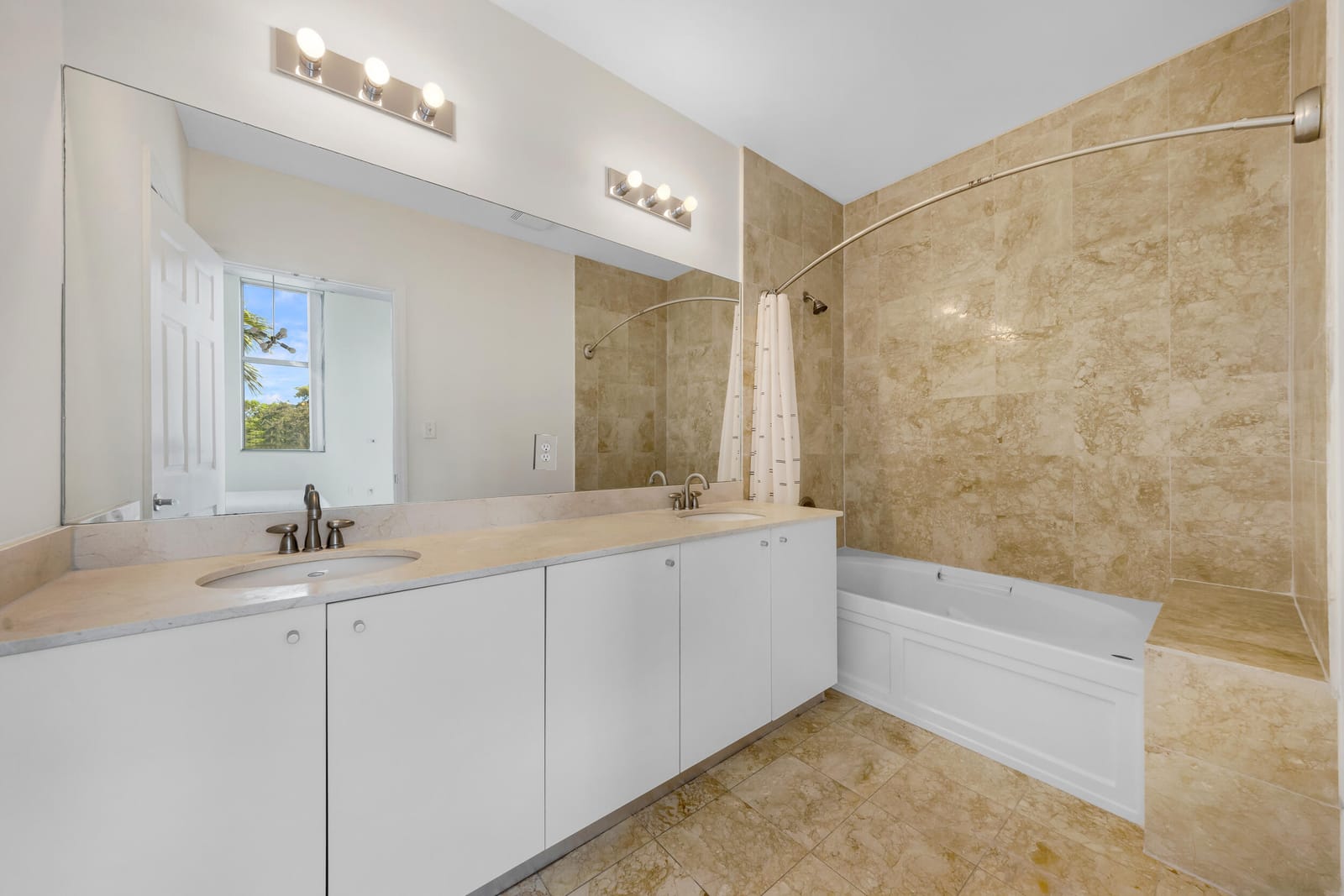 2100 VAN BUREN Street 206, Hollywood, FL 33020 photo 24