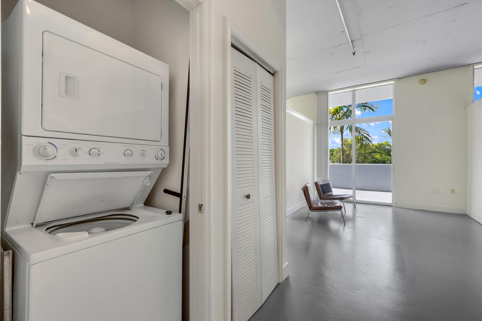 2100 VAN BUREN Street 206 — photo 10