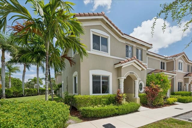 2478 SE 10th Court, Towns At Seascape, Homestead, FL