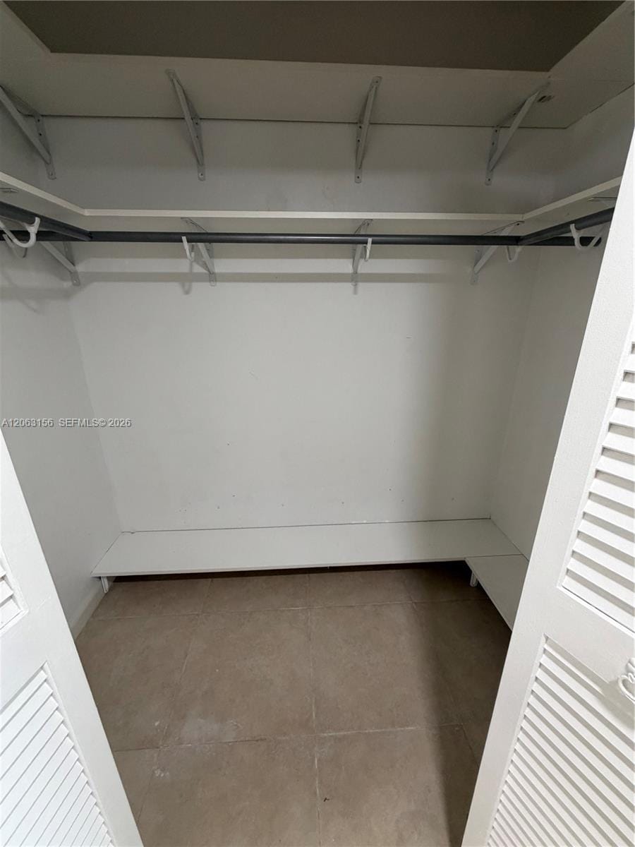 873 NE 195th Street 107, Miami, FL 33179 photo 10