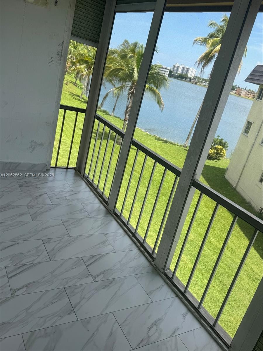 19001 NE 14th Avenue 312, Miami, FL 33179 photo 16