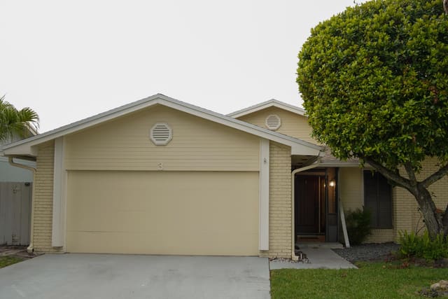 3 Hammond Place, Boynton Lakes, Boynton Beach, FL