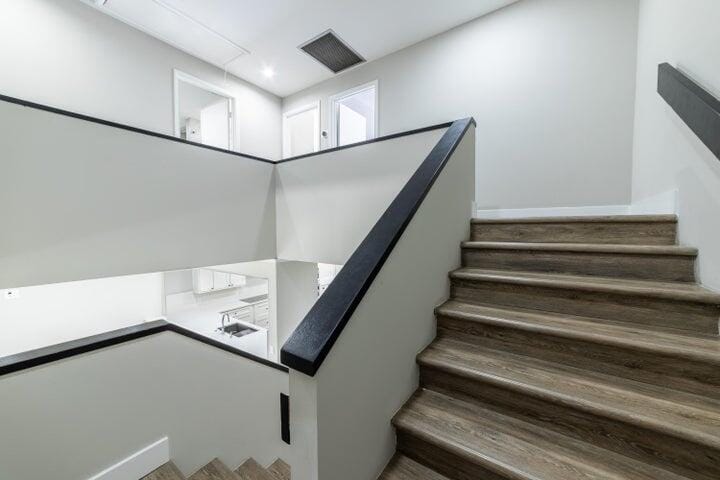 2517 Presidential Way B — photo 10