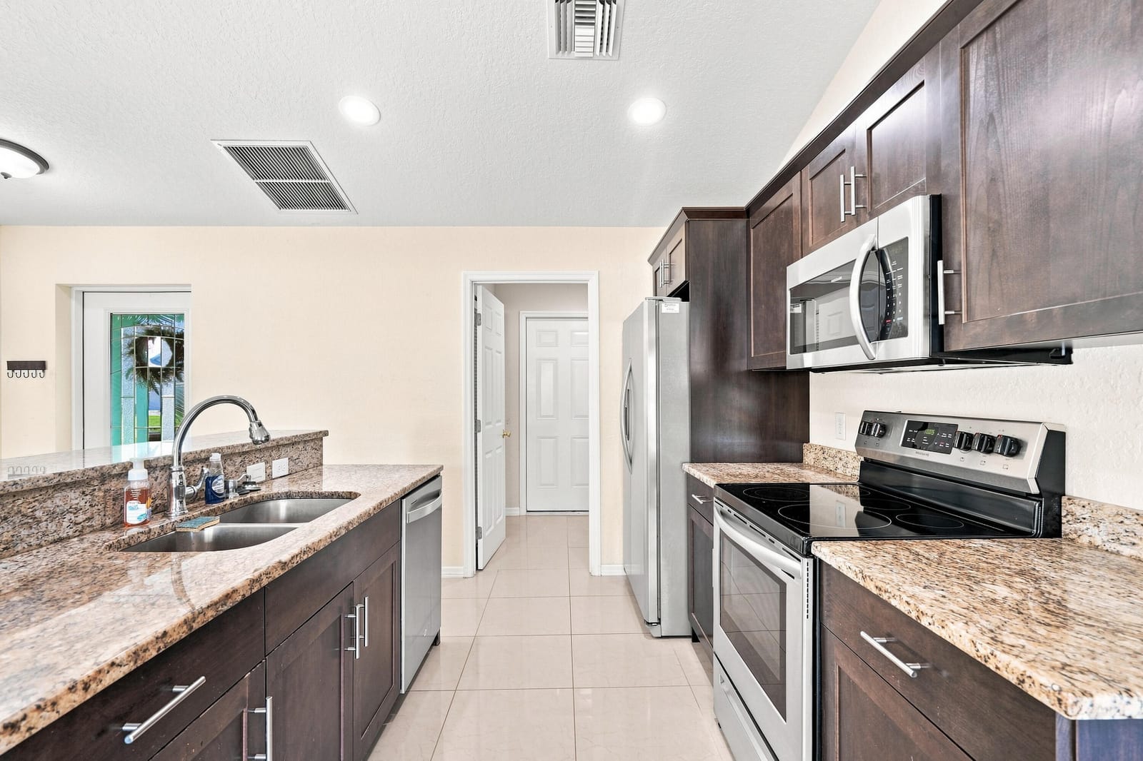 3022 SW SEGOVIA Street — photo 11