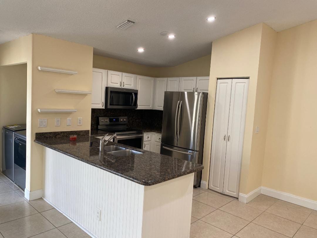 3090 S OAKLAND FOREST Drive 1901 — photo 5