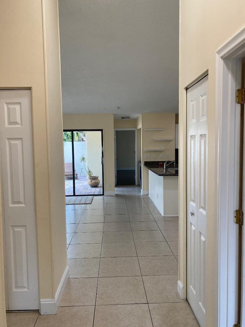 3090 S OAKLAND FOREST Drive 1901 — photo 9