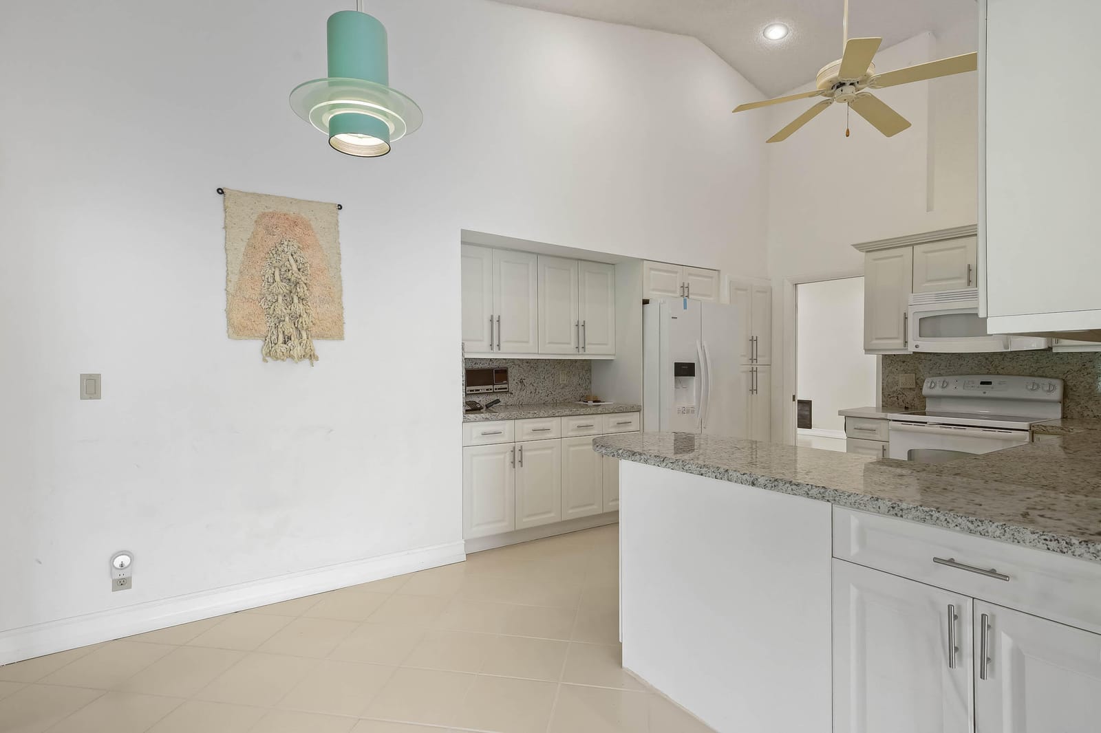 7003 GOLF POINTE Circle — photo 8