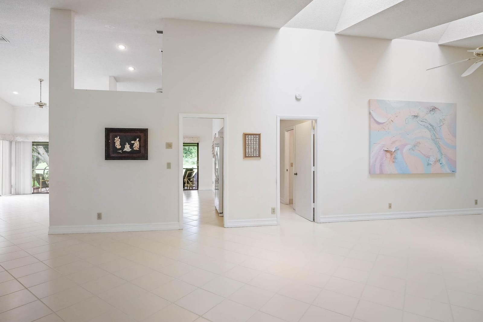 7003 GOLF POINTE Circle — photo 3