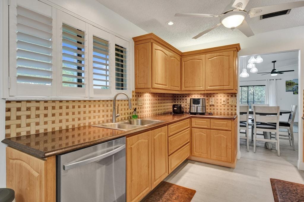 9361 SW 23RD Street 3203, Davie, FL 33324 photo 13