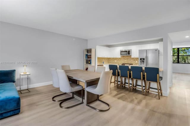 3350 NE 192nd Street 4Q-B, Aventura, FL 33180
