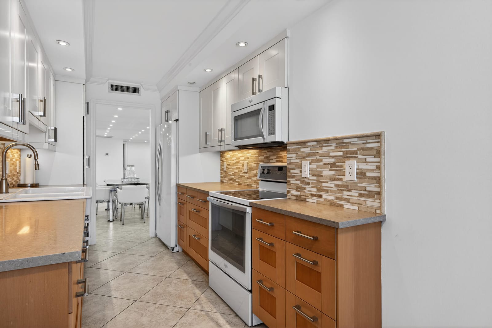 4200 N OCEAN Drive 1-1101, Singer Island, FL 33404 photo 20