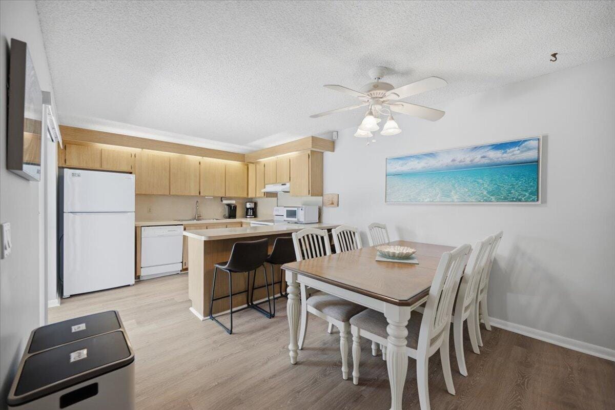 135 Ocean Cove Drive — photo 8