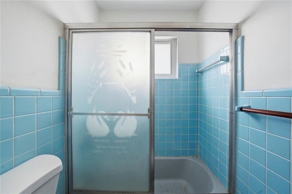 2300 N 57th Terrace, Hollywood, FL 33021 photo 17