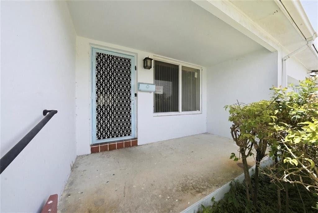 2300 N 57th Terrace, Hollywood, FL 33021 photo 4