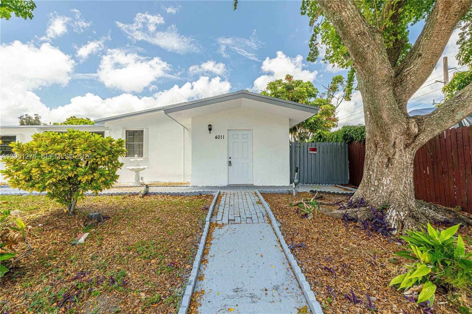 4011 SW 32nd Street — photo 5